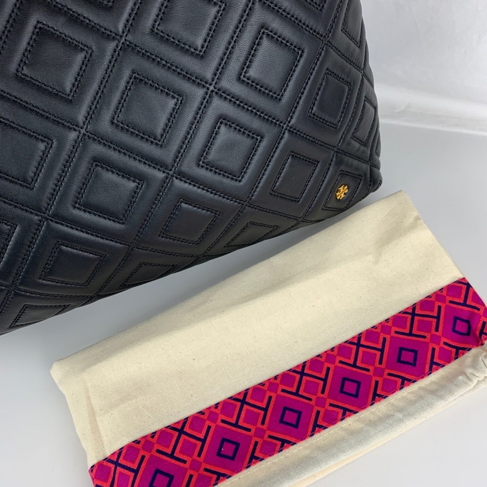 New Tory Burch Fleming Triple Compartment Tote - Picture 5 of 8